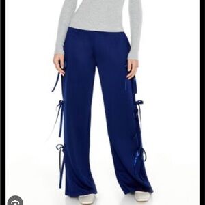 Women's Navy Blue Wide-Leg Pants